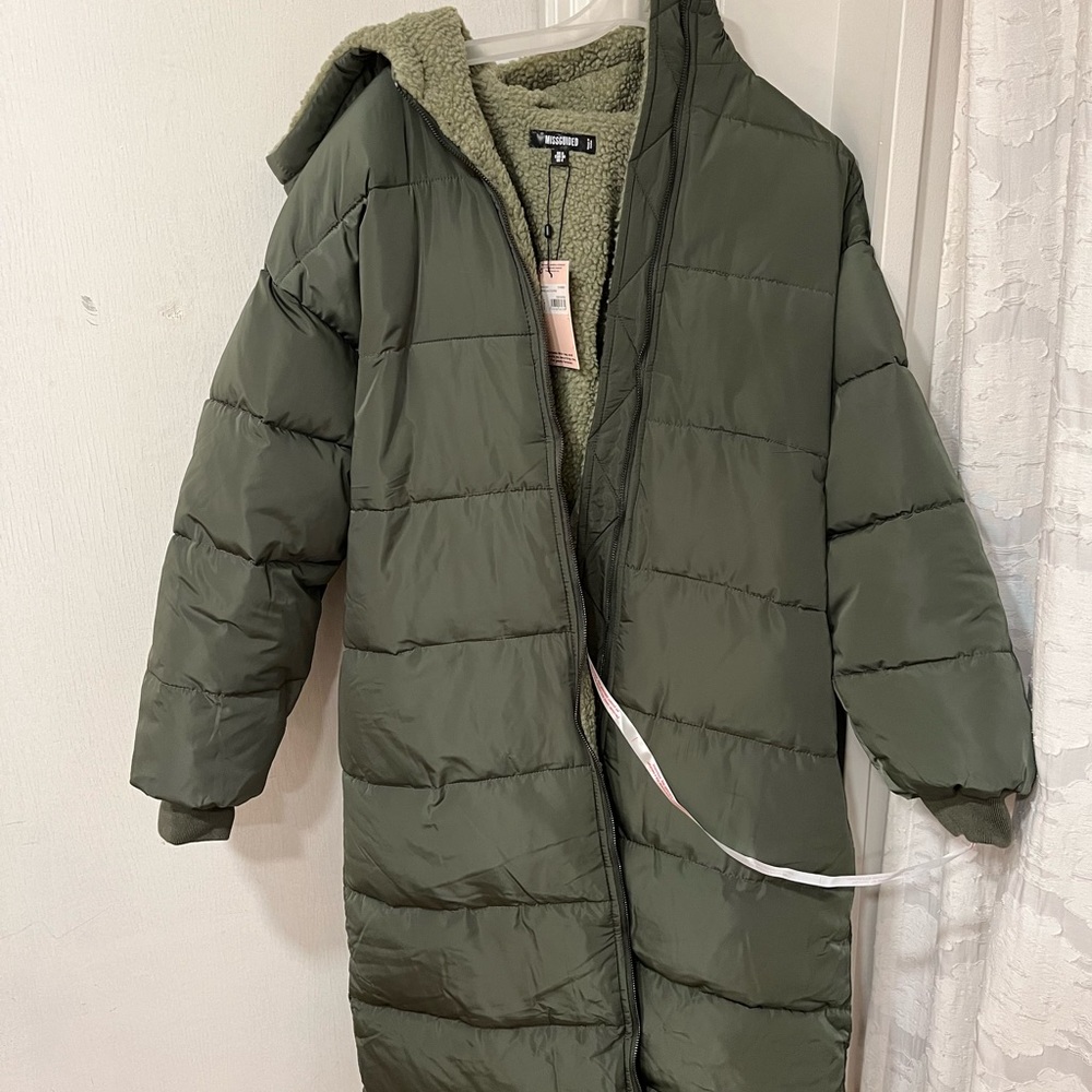 Misguided Khaki Borg Teddy Contrast Lining Puffer Coat